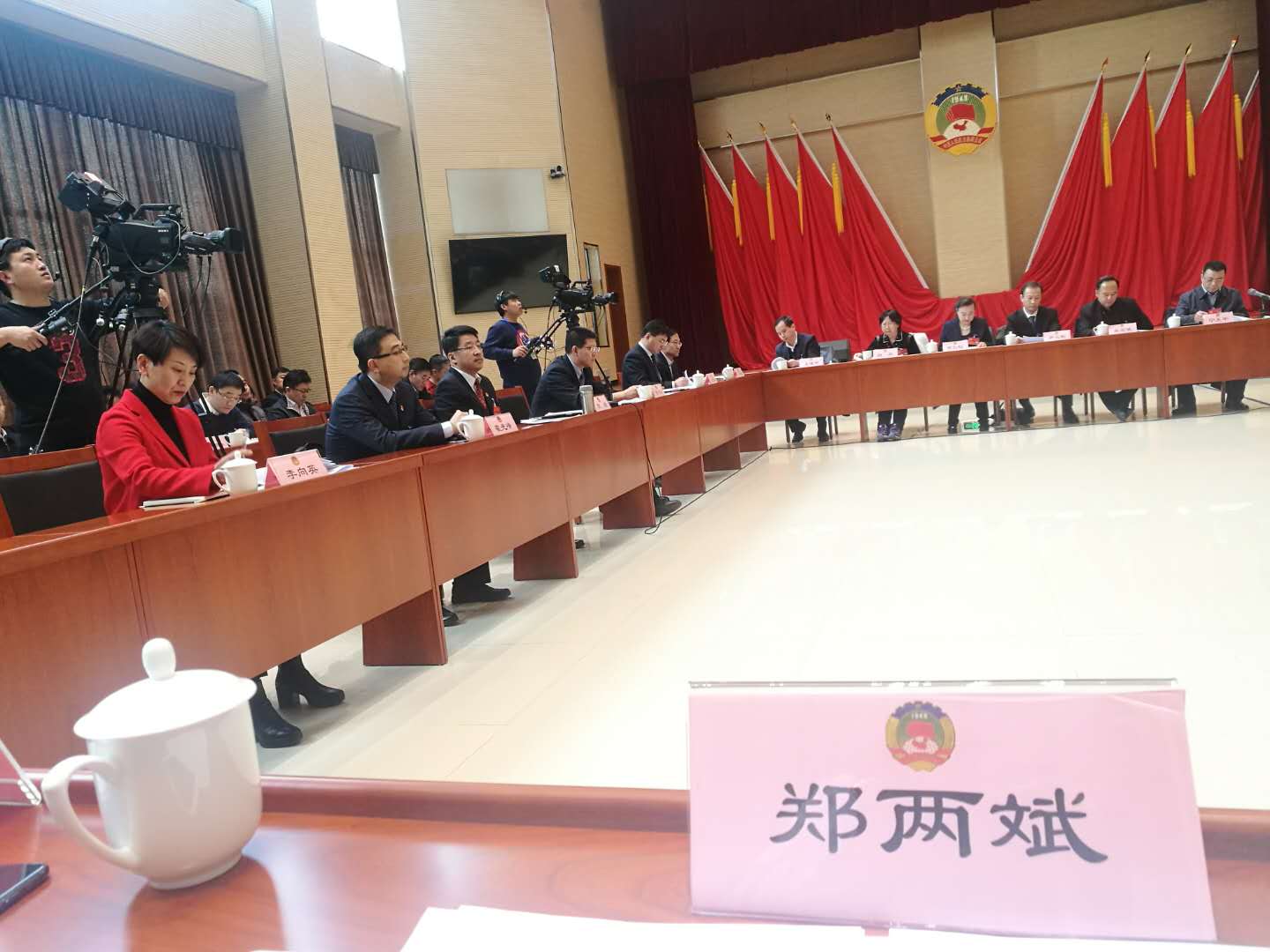 順義區(qū)政協(xié)常委、仟億達(dá)集團(tuán)董事長(zhǎng)鄭兩斌受邀參加政協(xié)北京市順義區(qū)第五屆委員會(huì)次會(huì)議召開協(xié)商議政座談會(huì)